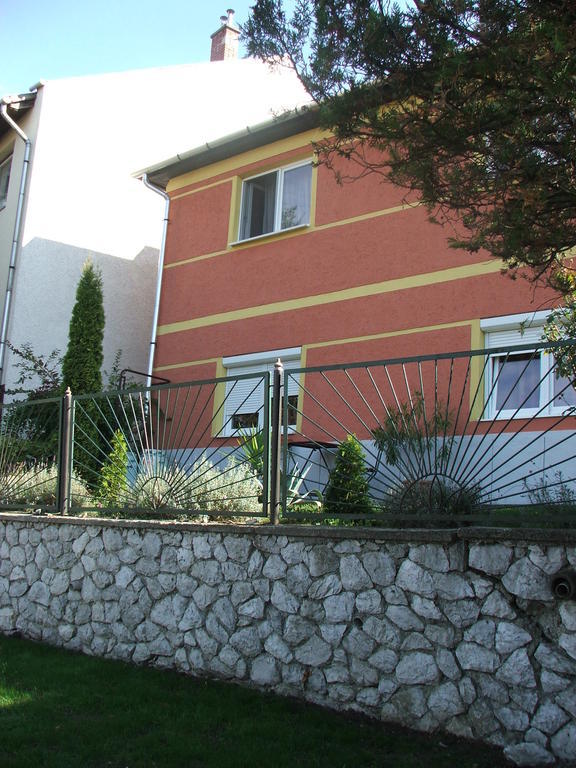 Almagyar Vendeghaz Hotel Eger Exterior foto